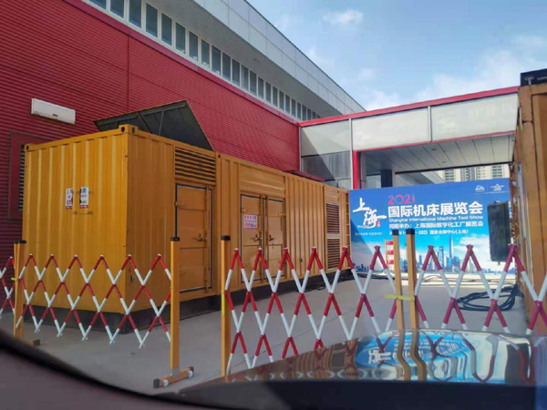 天等发电车出租-发电机无电压或电压太低怎么办？